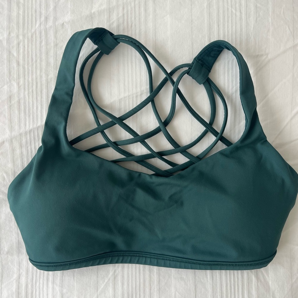 Lululemon Free to Be Bra - Wild
Light Support, A/B Cup